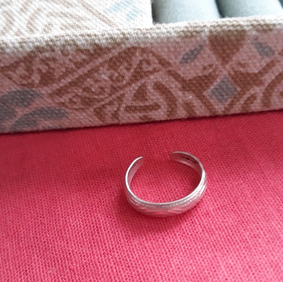 ❤❤925 SILVER RING SIZE 4 - Picture 4 of 11